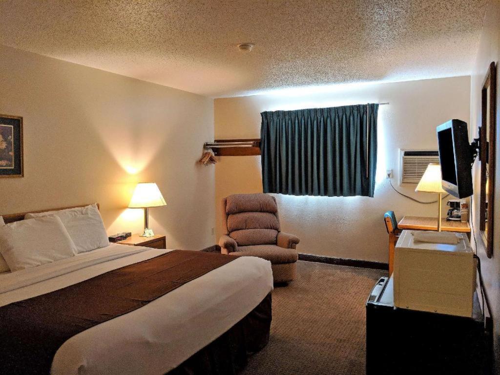 Americas Best Value Inn Torrington Exteriér fotografie