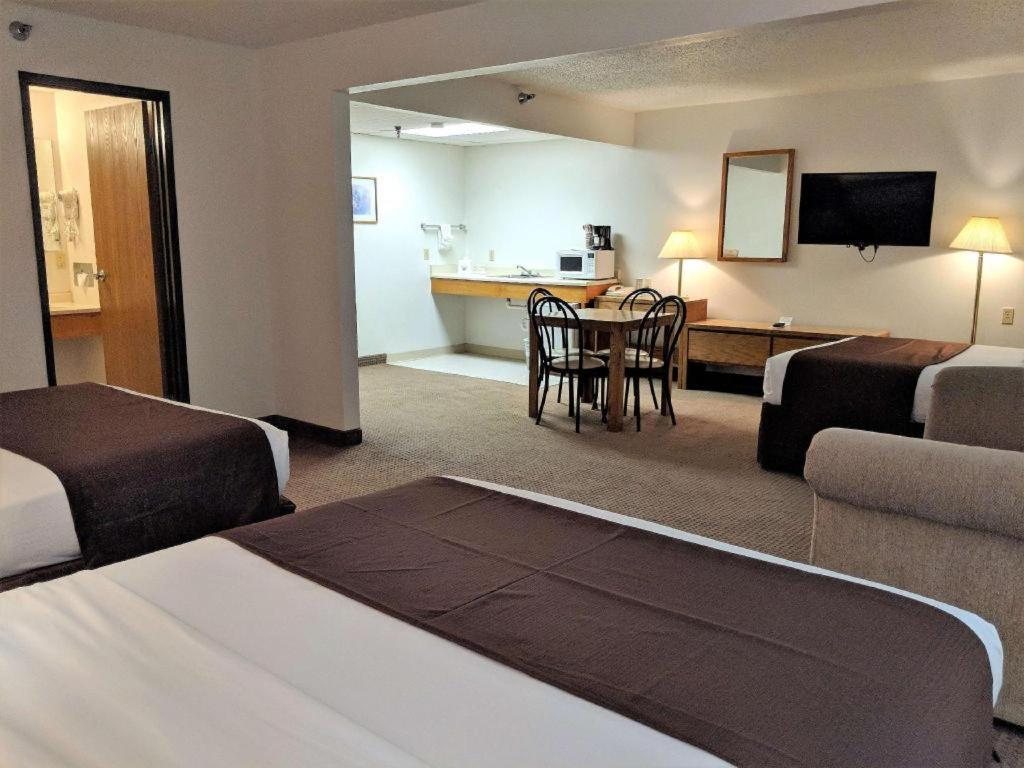 Americas Best Value Inn Torrington Exteriér fotografie