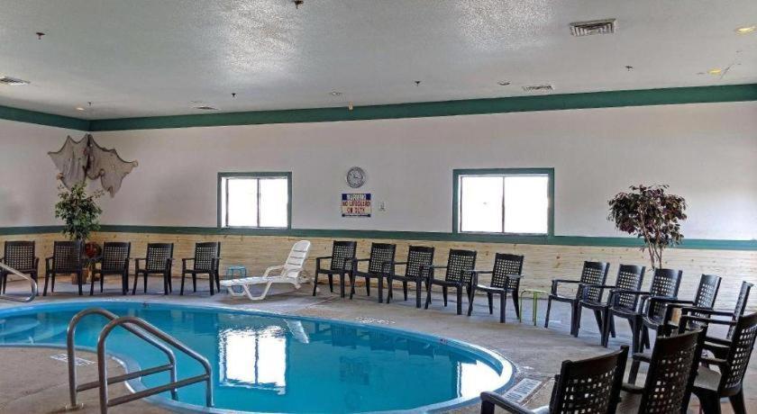 Americas Best Value Inn Torrington Exteriér fotografie